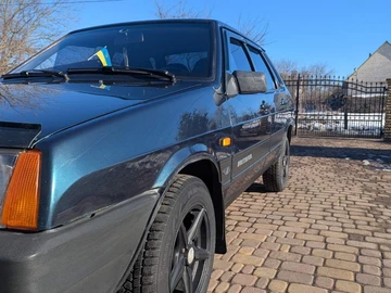 Авто ВАЗ 21099 2004 № 8571717