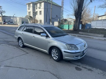Авто Toyota Avensis 2004 № 8571871
