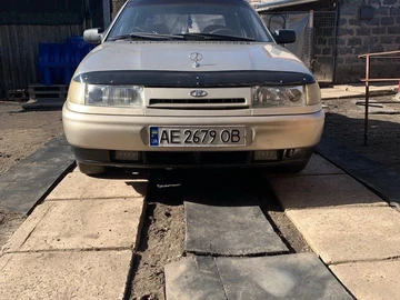 Авто ВАЗ 2110 2000 № 8571875