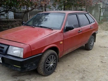 Авто ВАЗ 2109 1994 № 8571892