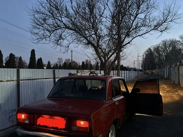 Авто ВАЗ 2105 1981 № 8571951