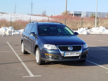 Авто Volkswagen Passat Variant 2007 № 8572385