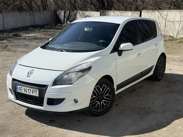 Авто Renault Scenic Iii 2011 № 8572392