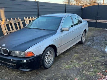 Авто BMW 5 Серия 2000 № 8572409