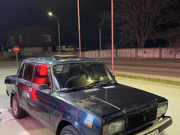 Авто ВАЗ 2107 2000 № 8572465