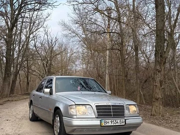 Авто Mercedes W124 1993 № 8572489