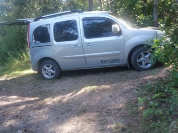 Авто Renault Kangoo Passenger 2011 № 8572574