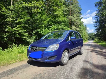 Авто Opel Zafira 2010 № 8572578