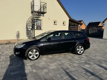Авто Opel Astra 2011 № 8572748