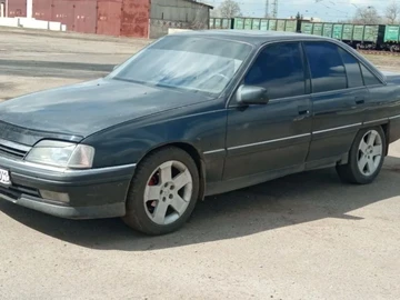 Авто Opel Omega 1992 № 8572795