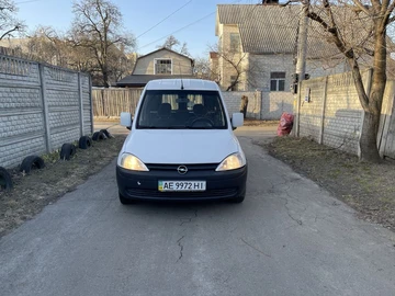 Авто Opel Combo 2011 № 8572997