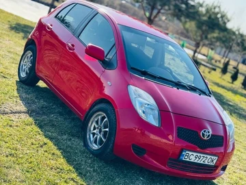 Авто Toyota Yaris 2006 № 8573024
