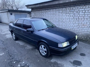 Авто Opel Vectra 1991 № 8573072