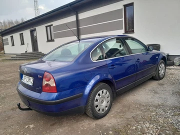 Авто Volkswagen Passat Sedan 2002 № 8573285