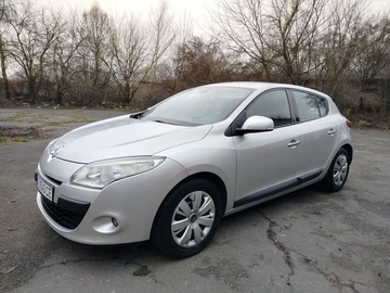 Авто Renault Megane 2010 № 8573255