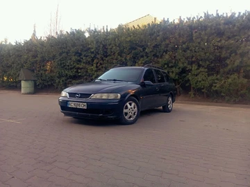 Авто Opel Vectra 2000 № 8573349