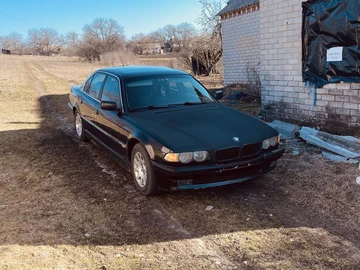 Авто BMW 7 Серия 2002 № 8573523