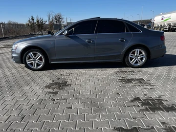 Авто Audi A4 2014 № 8573573