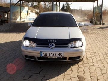 Авто Volkswagen Golf 1999 № 8573584