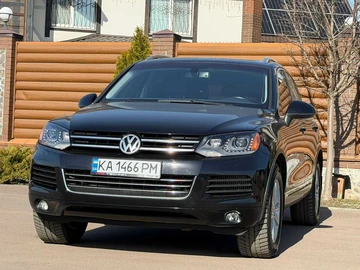 Авто Volkswagen Touareg 2014 № 8573696