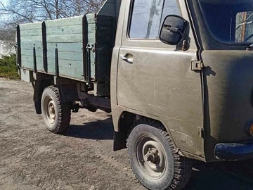 Авто УАЗ 3303 1988 № 8573749