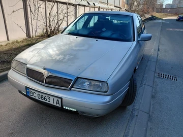 Авто Lancia Kappa 1999 № 8573787