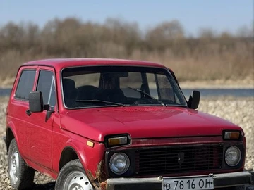 Авто ВАЗ 2121 1992 № 8573768