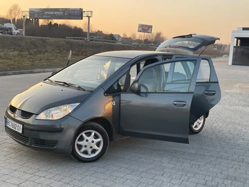 Авто Mitsubishi Colt 2004 № 8573807