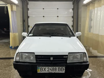 Авто ВАЗ 21099 1992 № 8573811