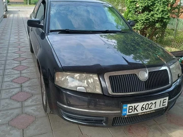Авто Skoda Superb 2004 № 8574008