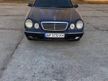 Авто Mercedes E Серия 2002 № 8574018