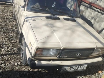 Авто ВАЗ 2107 1988 № 8574044