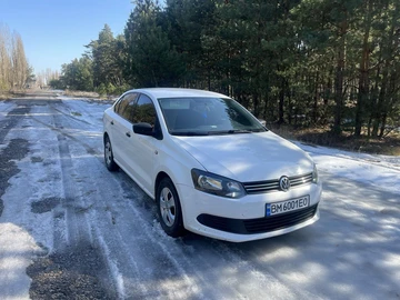 Авто Volkswagen Polo 2013 № 8574095