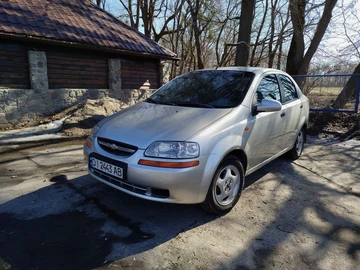 Авто Chevrolet Aveo 2004 № 8574478