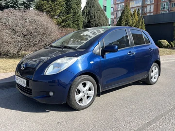 Авто Toyota Yaris 2008 № 8574678