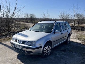 Авто Volkswagen Golf 2002 № 8574680