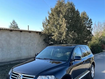 Авто Volkswagen Touareg 2005 № 8574795