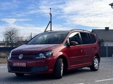 Авто Volkswagen Touran 2011 № 8574806