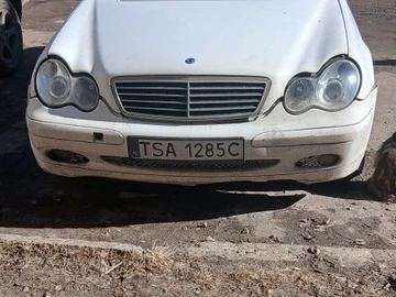 Авто Mercedes Mb 2000 № 8574960