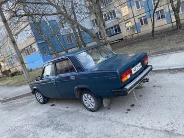 Авто ВАЗ 2105 1982 № 8574974