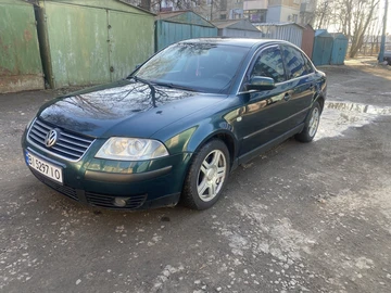 Авто Volkswagen Passat Sedan 2002 № 8575006