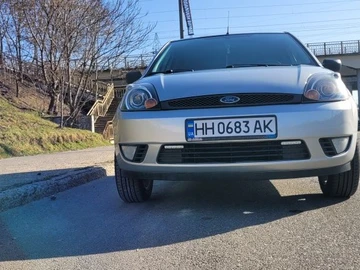 Авто Ford Fiesta 2005 № 8575274