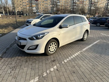 Авто Hyundai I30 2014 № 8575294
