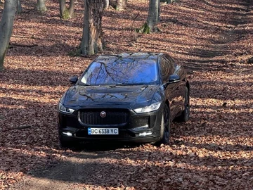 Авто Tesla Roadster 2020 № 8575391