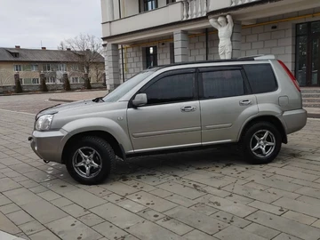 Авто Nissan X-Trail 2003 № 8575406
