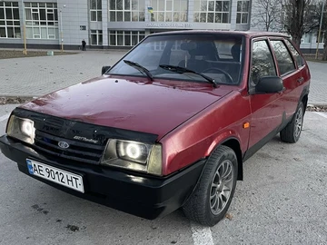 Авто ВАЗ 2109 1992 № 8575611
