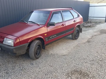 Авто ВАЗ 2109 1989 № 8575633