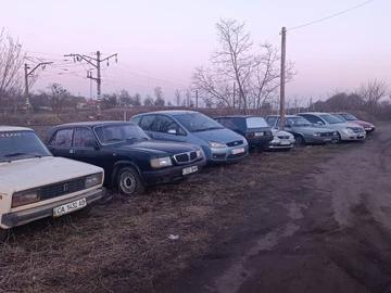 Авто ВАЗ 2105 2000 № 8575733