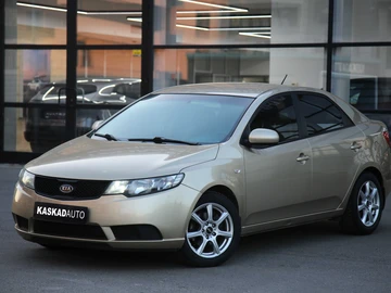 Авто KIA Cerato Forte  2009 № 8575756