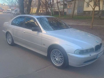 Авто BMW 5 Серия 2002 № 8575757